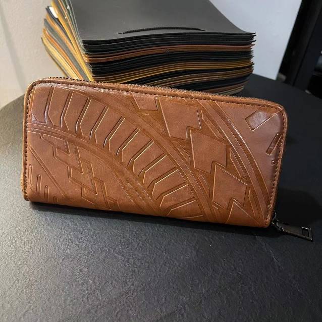 Polynesian Wallet